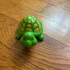 Vintage Tea Time Turtle Strawberry Shortcake toy that goes with Apple Dumplin